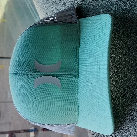 Hurley Other - Hurley )(  trucker hat